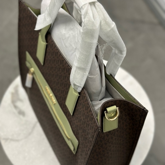 NWT MICHAEL KORS KENLY TOTE - Picture 4 of 6